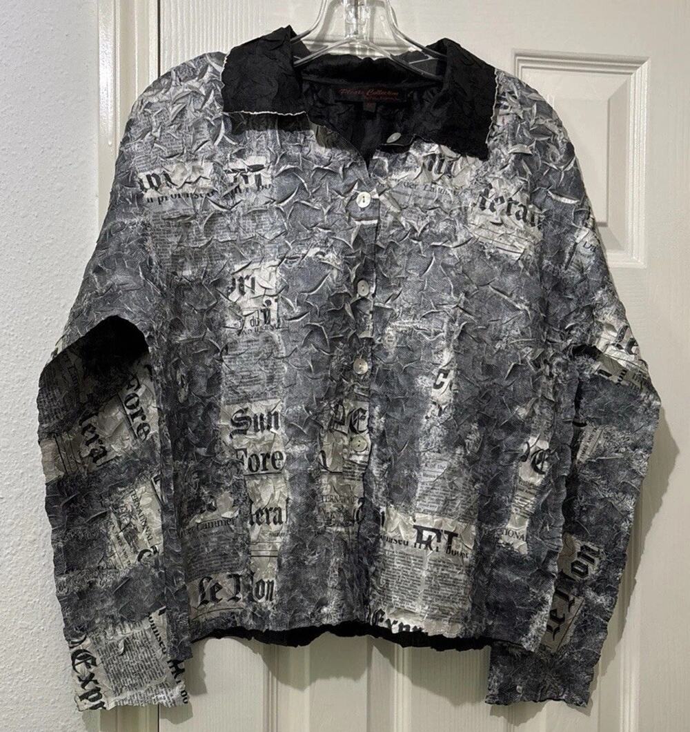 PLEATS Collection Crinkle Newspaper Print Reversible Jacket Size M Mother Pearl